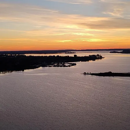 Апартаменты Ueber Der Schlei Im Wikingturm